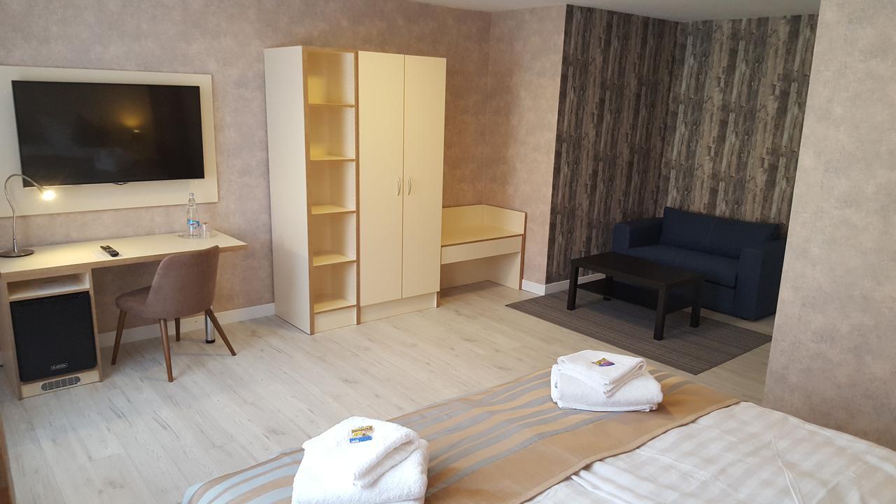 Novel Hotel Wusterhausen Bagian luar foto